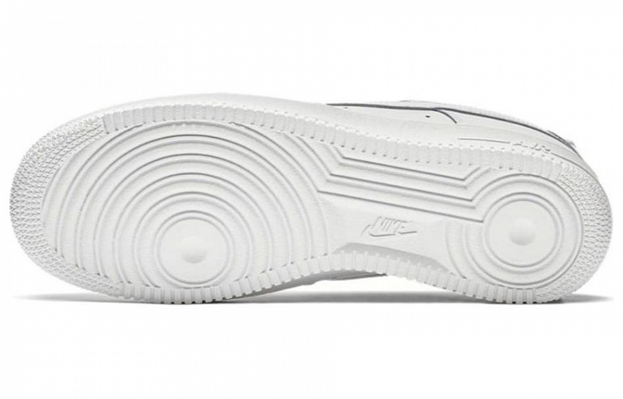 Nike Air Force 1 Thermal Coverage Low Top Skateboard Shoes Women's White Gray