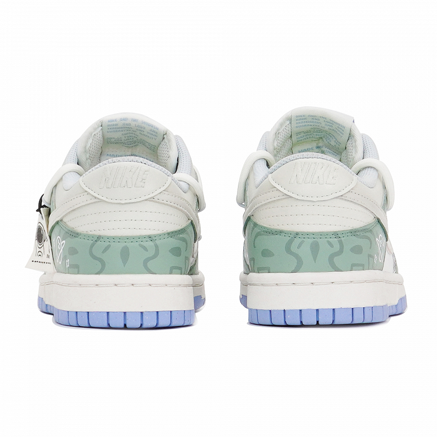 Jordan Dunk Low Top Skateboard Shoes Women's White Green