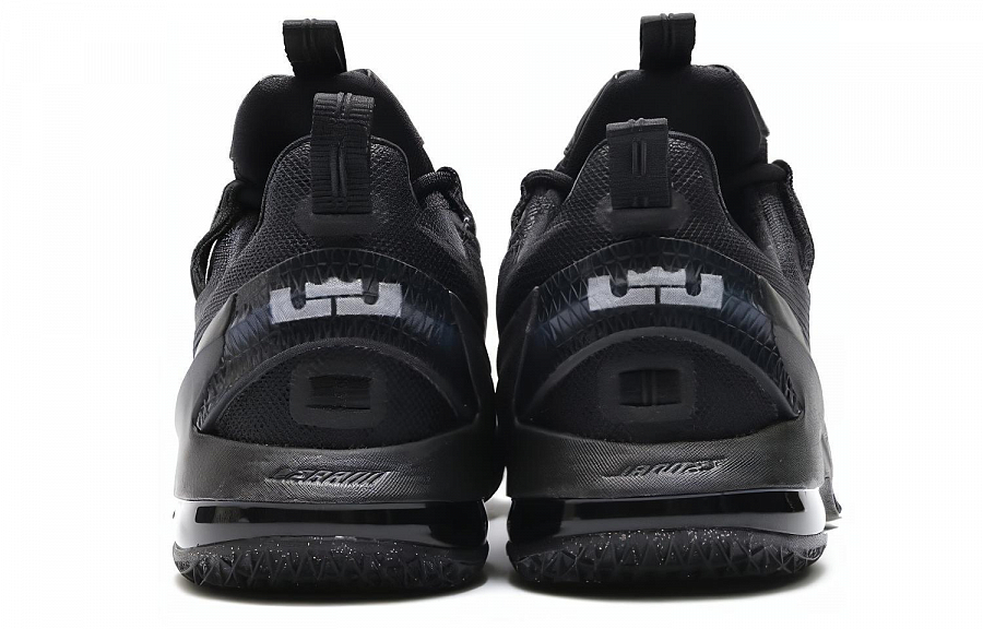 Nike LeBron 13 Low Ep 'Black' купить в интернет-магазине Yoocart с быстрой доставкой по России.