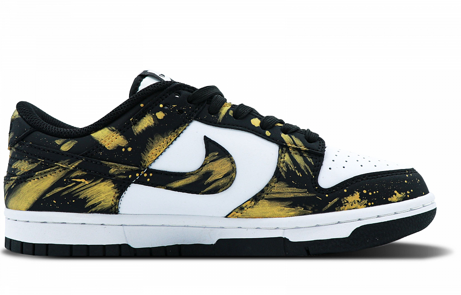 Nike Dunk Thermal Coverage Low Top Skateboard Shoes GS Black Gold