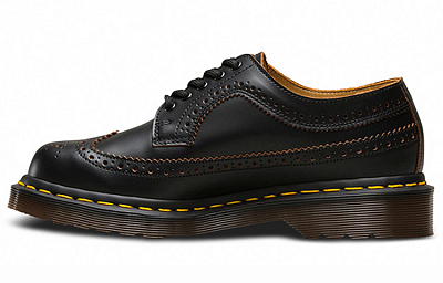 Dr. Martens Vintage 3989 Brogue 'Black'