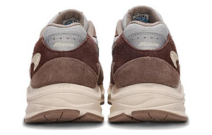 Mizuno Pi Retro Low 'Brown' 3 3256101