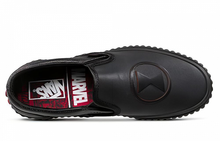 Vans Marvel X Vans Slip On 'Black Widow' купить в интернет-магазине Yoocart с быстрой доставкой по России.