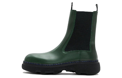Burberry Round-toe Leather Boots