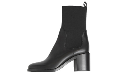Burberry Chelsea Boots Women's Black