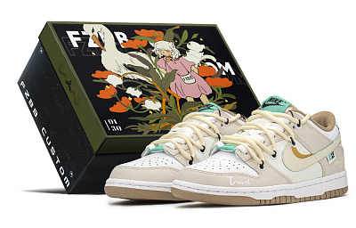 Nike Dunk Low Top Skateboard Shoes GS White Brown