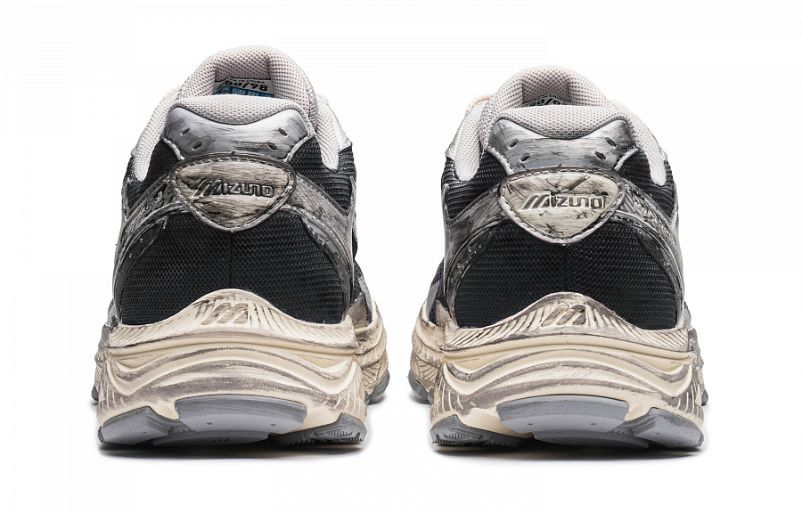 Mizuno Racer S Abrasion-Resistant Low-Top Casual Running Shoes Unisex Black Silver купить в интернет-магазине Yoocart с быстрой доставкой по России.