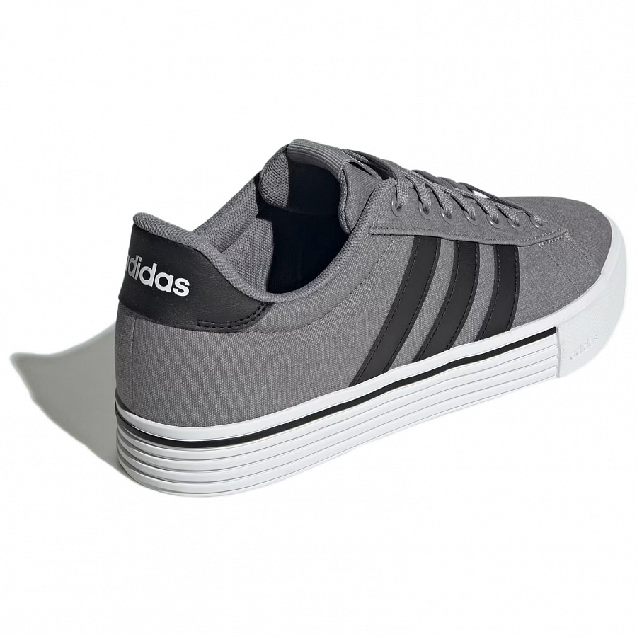 Adidas Daily 4.0 Grey Core Black Cloud White купить в интернет-магазине Yoocart с быстрой доставкой по России.