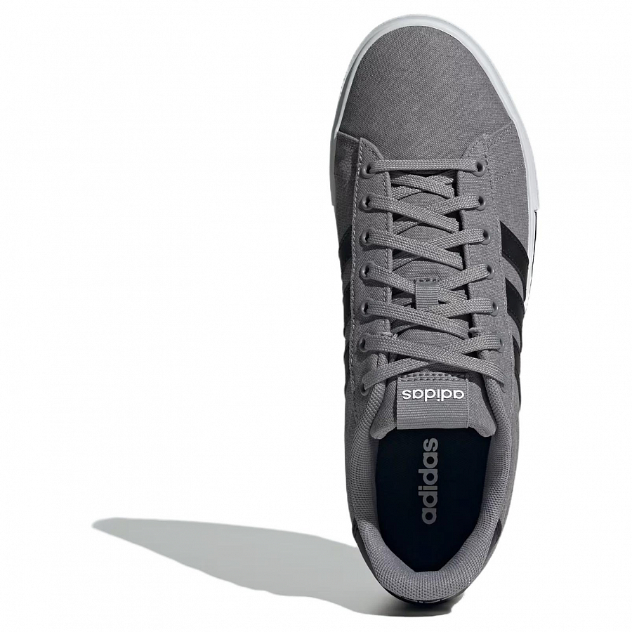 Adidas Daily 4.0 Grey Core Black Cloud White купить в интернет-магазине Yoocart с быстрой доставкой по России.