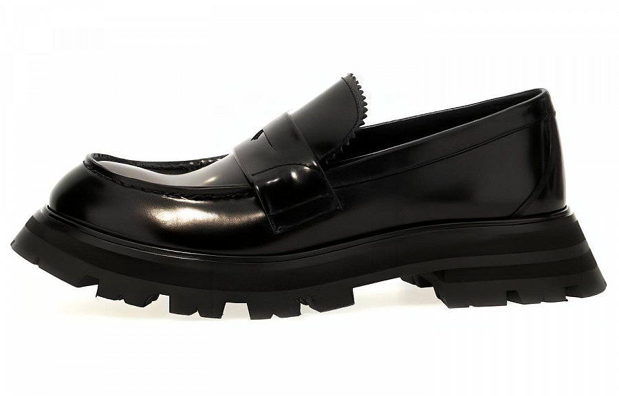 Alexander McQueen Wander Slip-On Loafers Women's