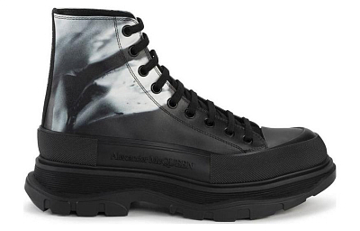 Alexander McQueen Lace Up Tread Slick Boots