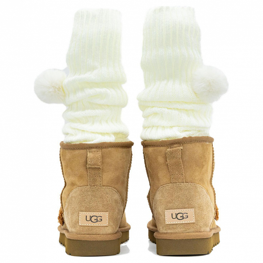 UGG CLASSIC MINI Snow Boots Women's Chestnut Brown