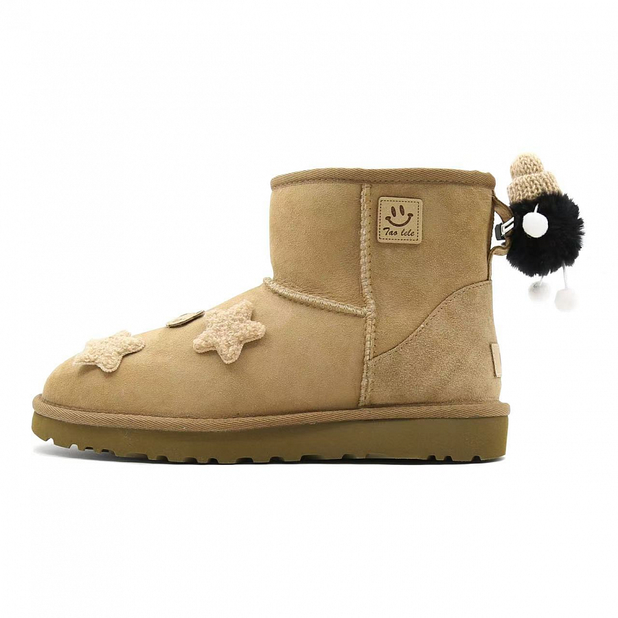 UGG Short Snow Boots Women's Brown