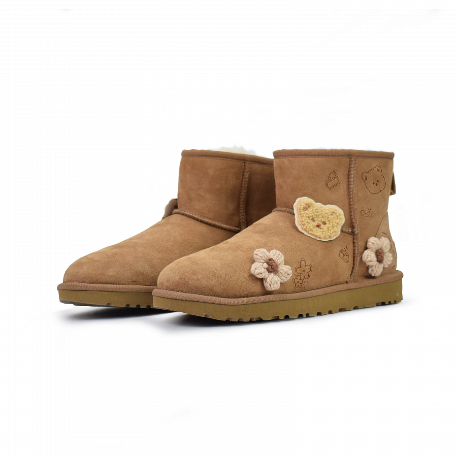 UGG CLASSIC MINI Snow Boots Women's Chestnut