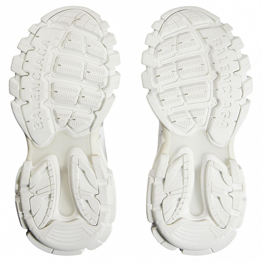 Balenciaga Track Signature Sneakers купить в интернет-магазине Yoocart с быстрой доставкой по России.