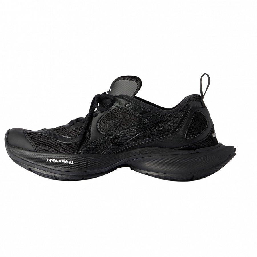 Balenciaga Circuit Low-Top Chunky Sneakers Running Shoes Women's Black купить в интернет-магазине Yoocart с быстрой доставкой по России.