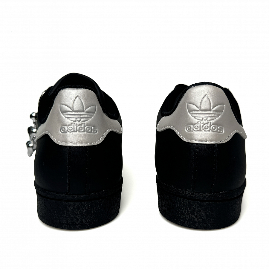 Adidas Originals SUPERSTAR Anti Slip Wear Resistant Low Top Skateboard Shoes Unisex Black Silver купить в интернет-магазине Yoocart с быстрой доставкой по России.
