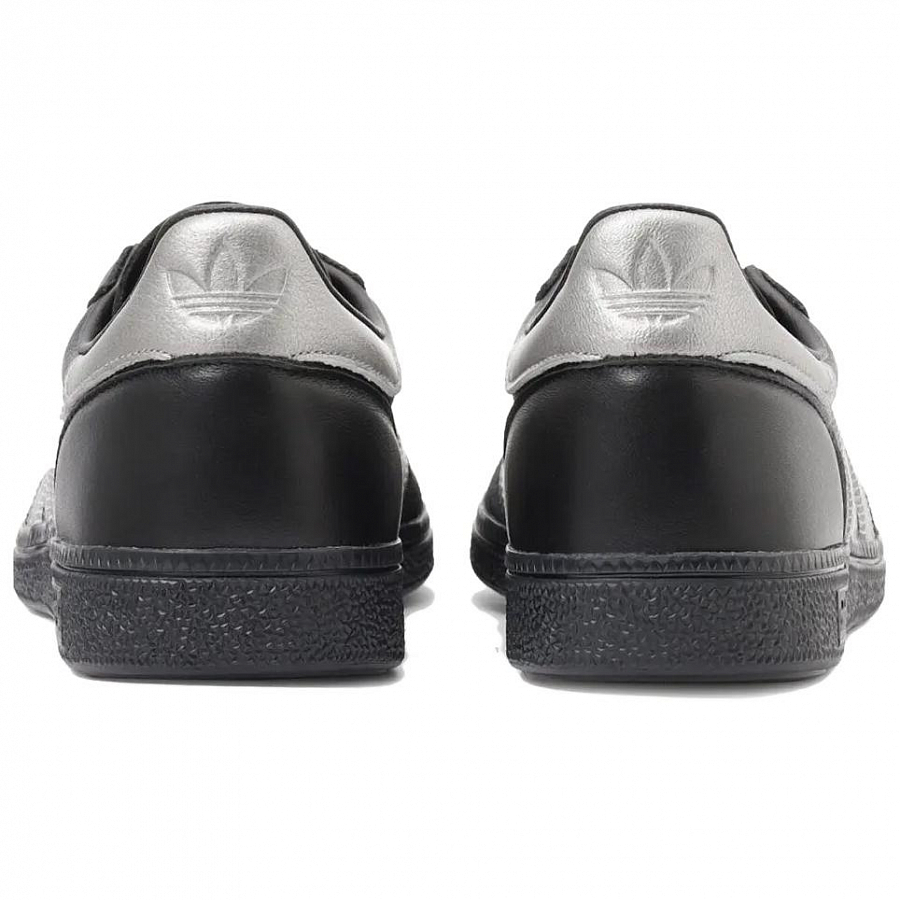 Adidas Originals HANDBALL SPEZIAL Low Top Skateboard Shoes Unisex Black купить в интернет-магазине Yoocart с быстрой доставкой по России.