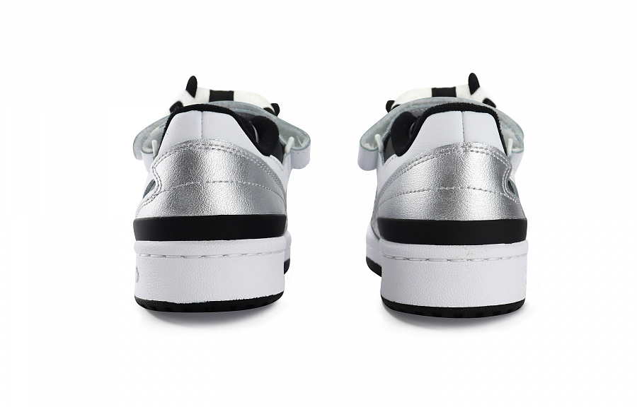 Adidas Originals FORUM Anti-Slip Wear-Resistant Low-Top Skateboard Shoes Unisex Black White Silver купить в интернет-магазине Yoocart с быстрой доставкой по России.