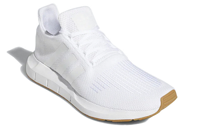 Adidas Swift Run Cloud White