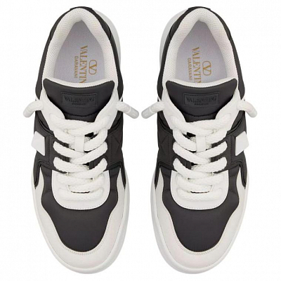 Valentino Garavani One Stud Xl Lace Up Sneakers