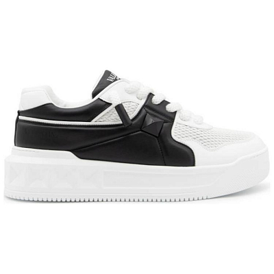 Valentino Garavani One Stud Lace Up Sneakers