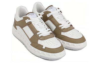 Valentino Garavani Freedots Lace Up Sneakers
