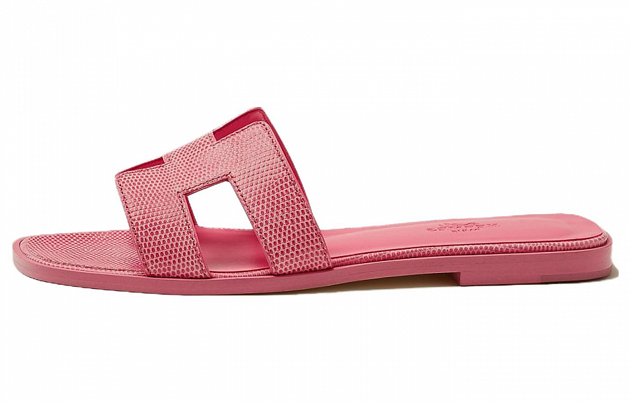 HERMES Oran Slip Resistant Slide Slippers Women's Rose Pink купить в интернет-магазине Yoocart с быстрой доставкой по России.