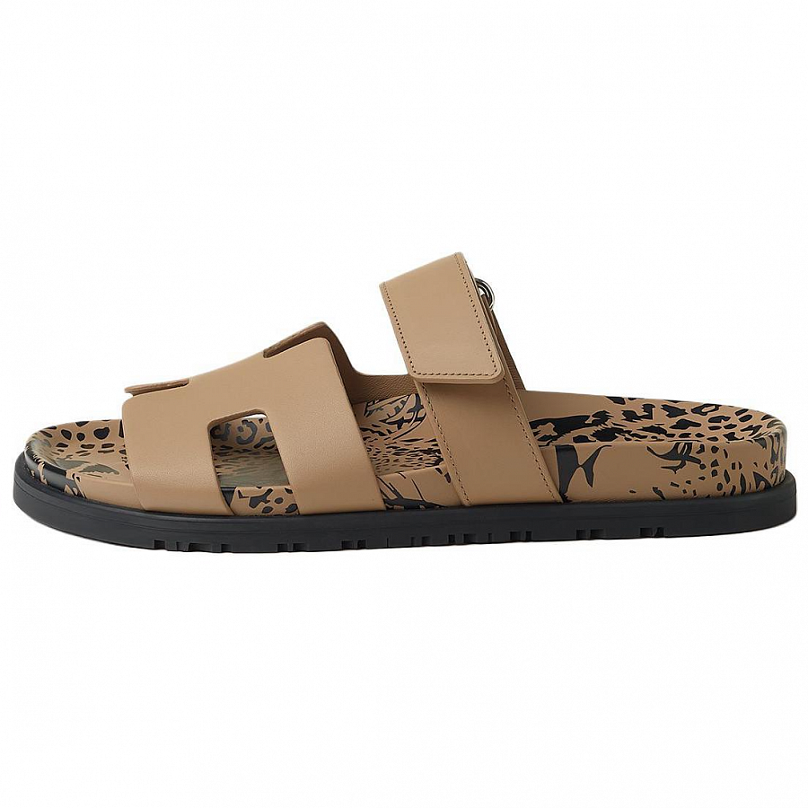 HERMES Chypre Slide Slippers Women's Brown купить в интернет-магазине Yoocart с быстрой доставкой по России.
