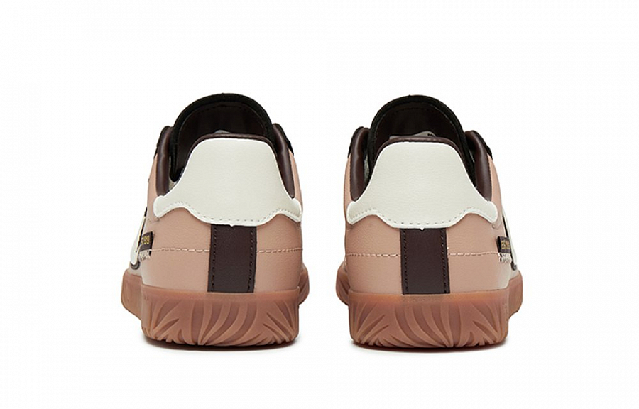 Champion Balance Low Top Skateboard Shoes Unisex Brown купить в интернет-магазине Yoocart с быстрой доставкой по России.