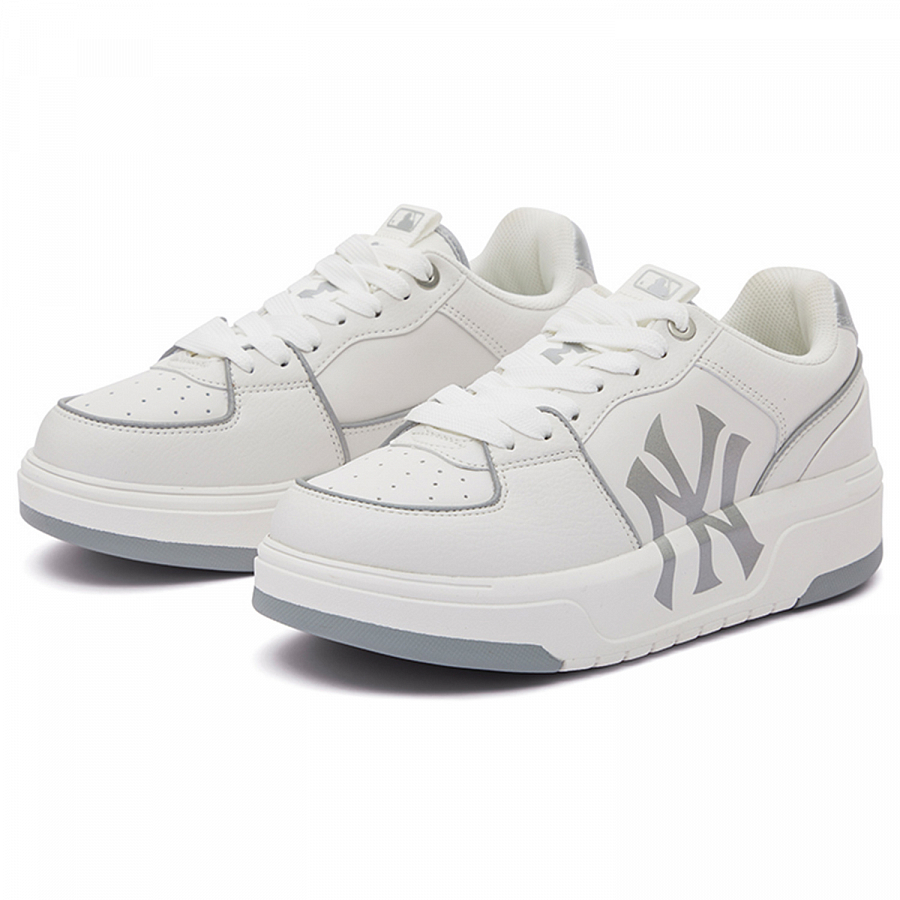 MLB Chunky Liner 24SS New York Yankees Low Top Skateboard Shoes Unisex Silver