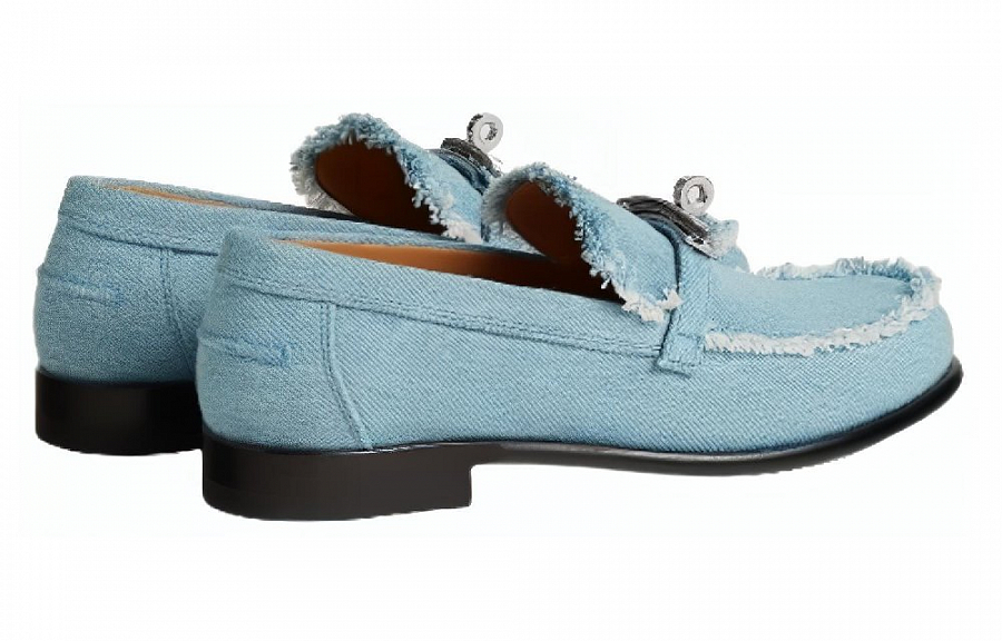 HERMES Destin Loafers Women's Blue купить в интернет-магазине Yoocart с быстрой доставкой по России.