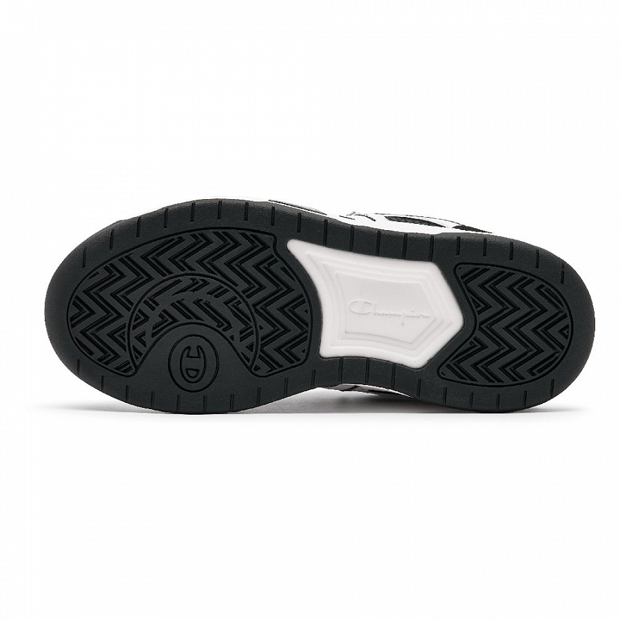 Champion Low Top Skateboard Shoes Women's Black White