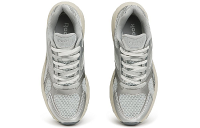 Reebok Low Top Running Shoes Unisex Gray Silver
