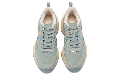 LI-NING 1990 Clouds Cushioning Wear-Resistant Rebound Low-Top Running Shoes Women's Light Green