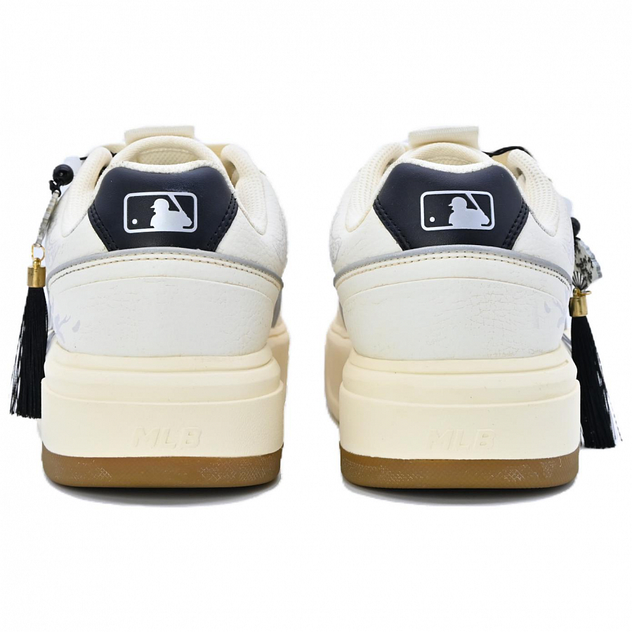 MLB Chunky Liner Ink Bamboo In The Snow Coverage Wear-Resistance Balance Low-Top Skateboard Shoes Unisex White купить в интернет-магазине Yoocart с быстрой доставкой по России.
