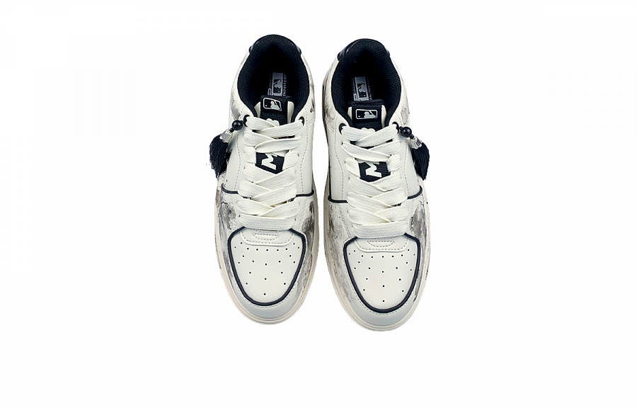 MLB Chunky Wear-Resistant Slip-Resistant Low-Top Skateboard Shoes Unisex White Black