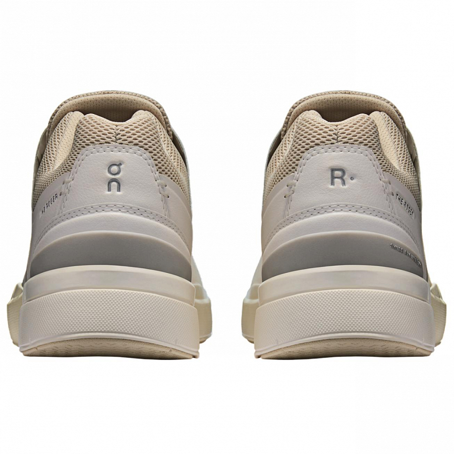 On Women's The Roger Advantage 'White Sand' Women's