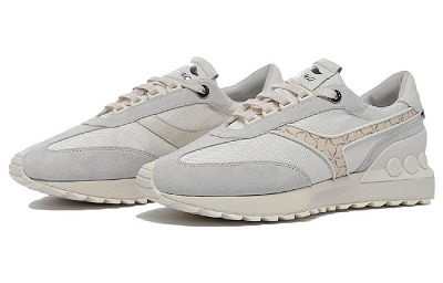 LiNing Zhengrong Cushioning, Wear Resistant Low Top Running Shoes Men's Ecru