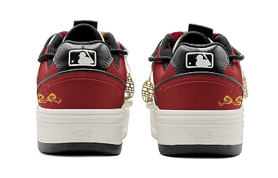 MLB Chunky Liner Skateboard Shoes Unisex Low Top Gold