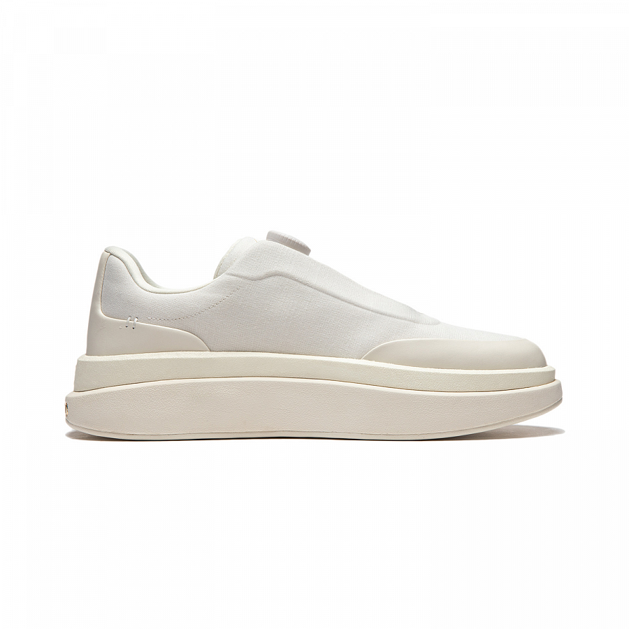 LI NING 1990 Commuter Series Cushioning, Wear Resistant Low Top Casual Shoes Men's Ecru
