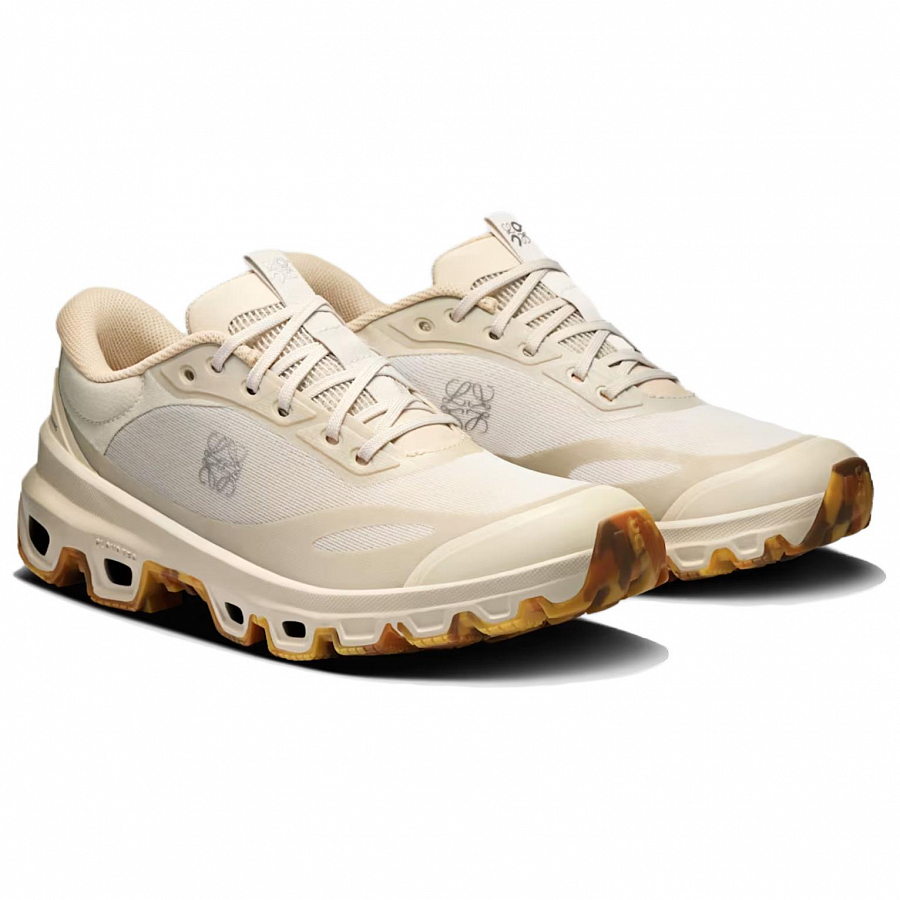 On Running Cloudventure 2 Loewe Sand Women's