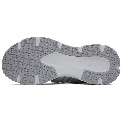 MLB New York Yankees Slip Resistant And Breathable Low Top Casual Shoes Unisex Silver White