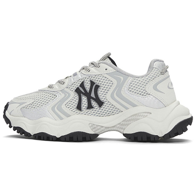 MLB New York Yankees Anti Slip Wear Resistant Low Top Chunky Sneakers Unisex White