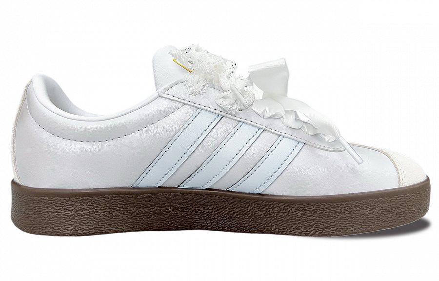 Adidas Neo VL Court 2.0 Coverage Slip Resistant Low Top Skateboard Shoes Unisex Silver купить в интернет-магазине Yoocart с быстрой доставкой по России.