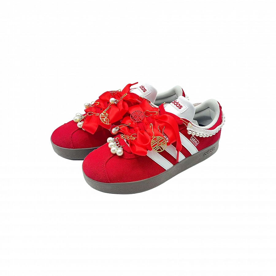 Adidas Neo VL Court 2.0 Xiyue, Chinese Style Vintage Style Lightweight Low Top Skateboard Shoes Women's Red White Gold купить в интернет-магазине Yoocart с быстрой доставкой по России.