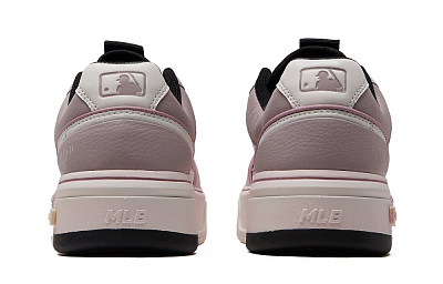 MLB New York Yankees Low Top Skateboard Shoes Unisex Black White Pink