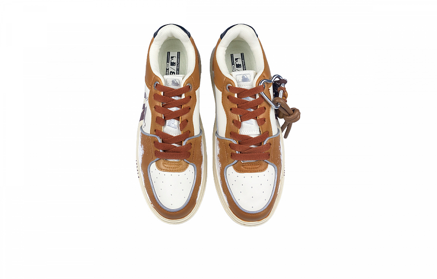 MLB Chunky Liner Low Top Skateboard Shoes Unisex Beige Brown
