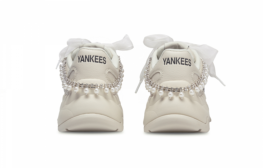 MLB Big Ball Chunky Floral Box Anti Slip Wear Resistant Low Top Chunky Sneakers Women's White
