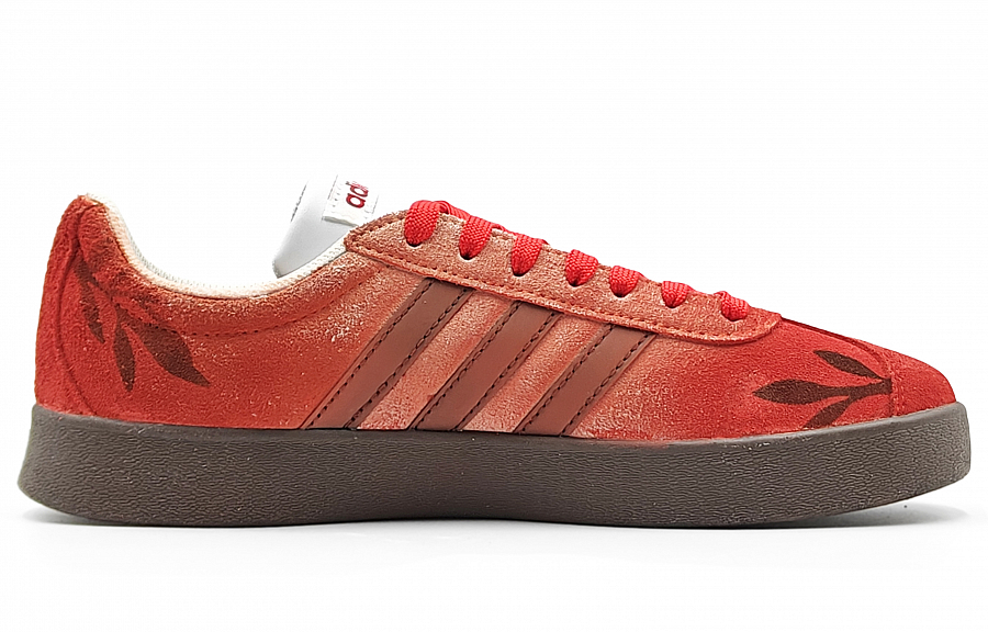 Adidas Neo VL Court Lifestyle Anti Slip Wear Resistant Low Top Skateboard Shoes Unisex Red купить в интернет-магазине Yoocart с быстрой доставкой по России.